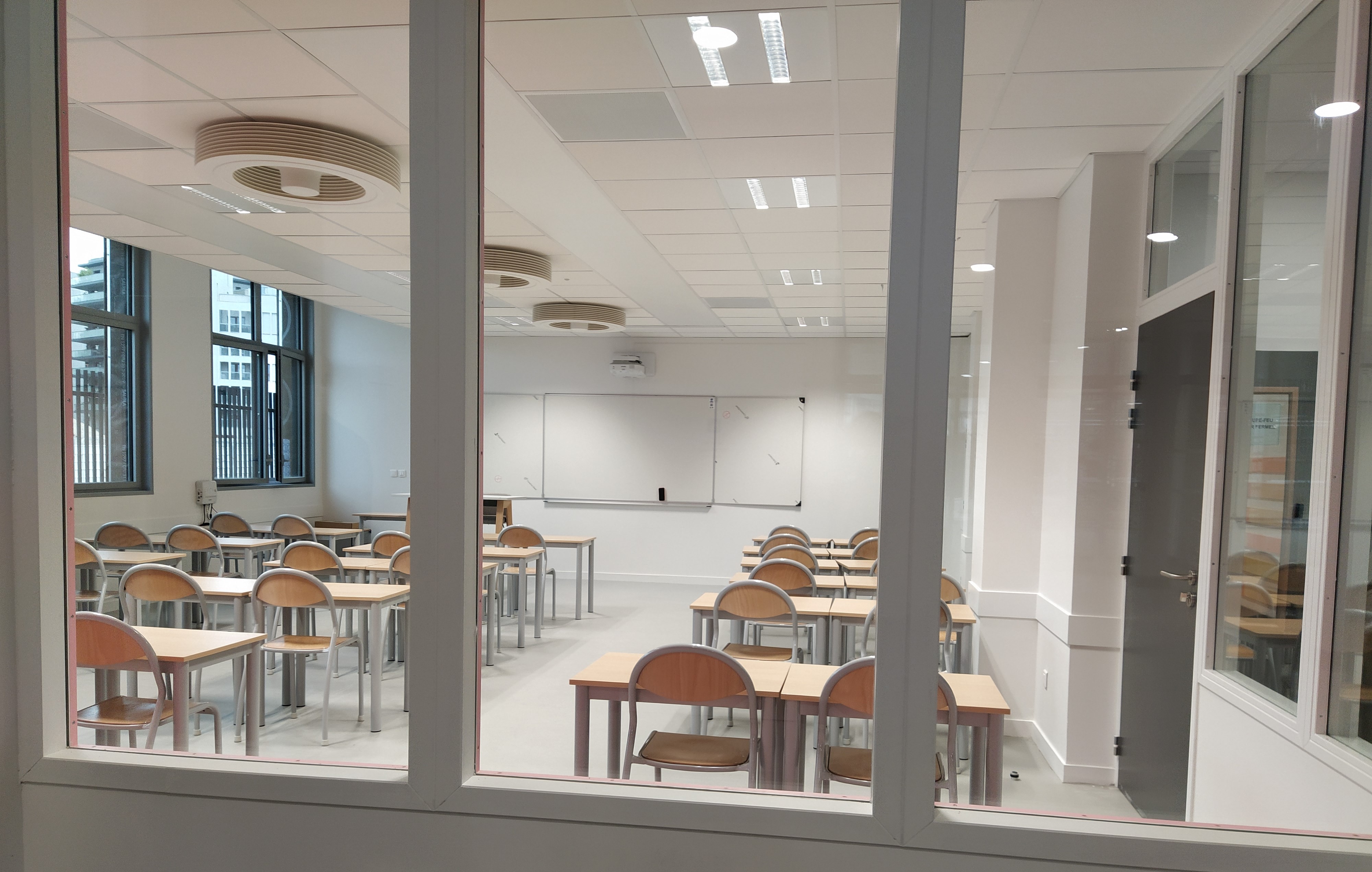 Salle de classe neuve