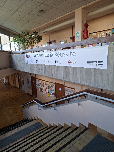 Escaliers lycée la Duchère