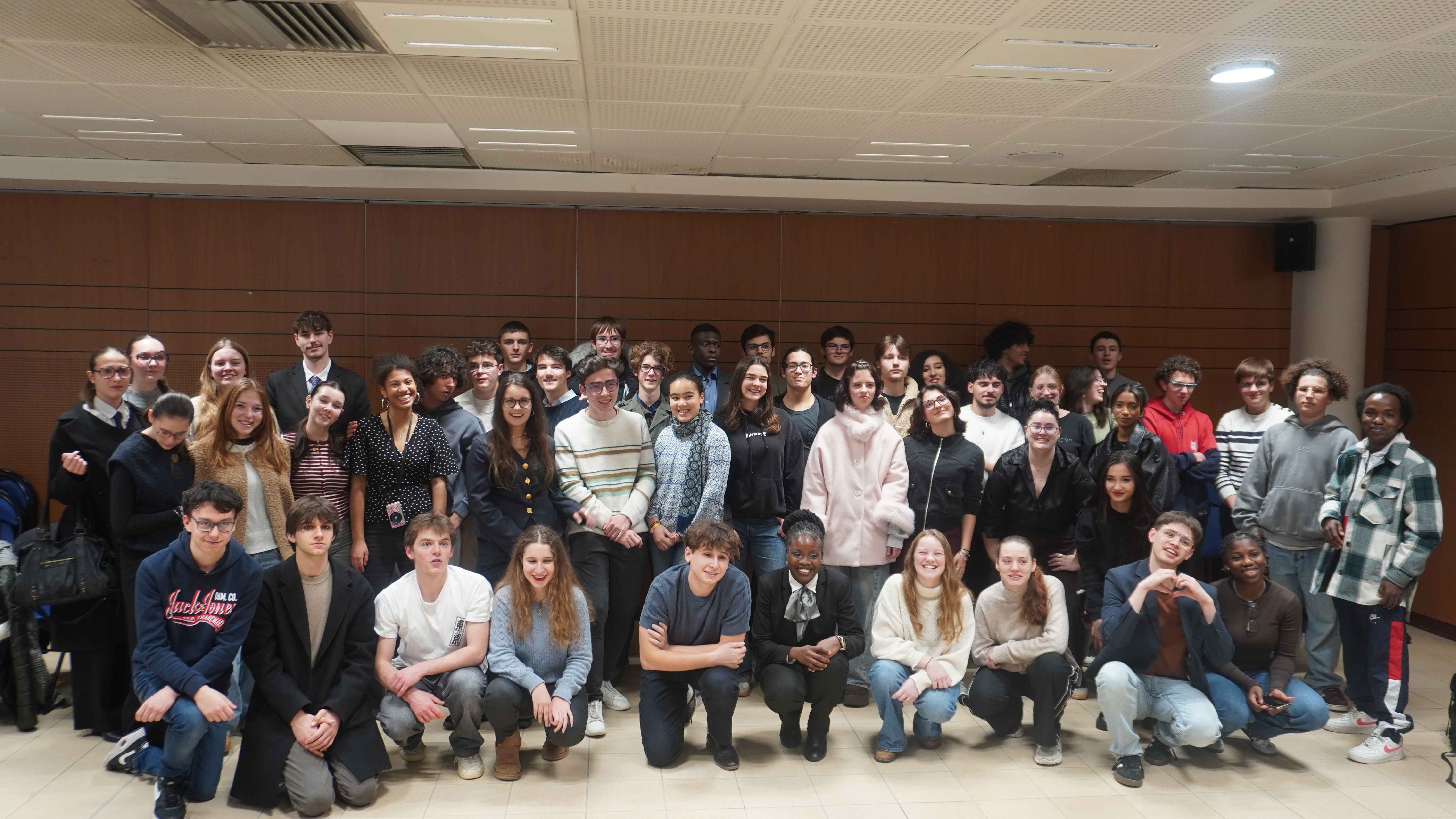 Séminaire inter académique de la vie lycéenne lycéens photo de groupe