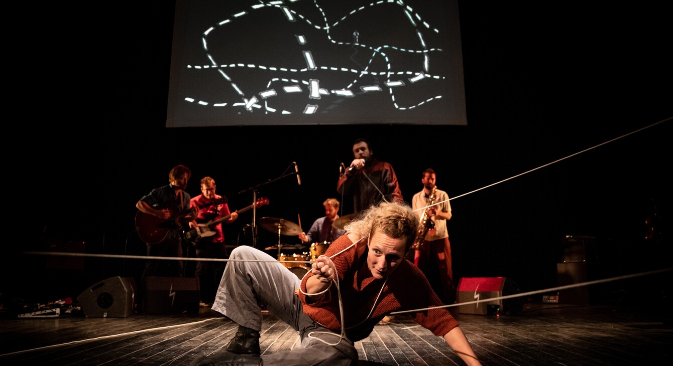 Humains, spectacle EAC