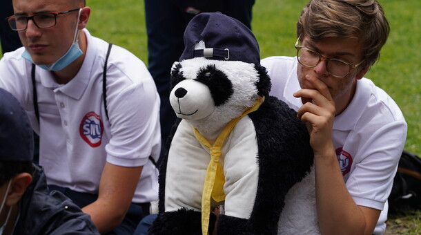 Le panda en peluche du SNU