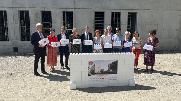 Cérémonie de la pose de la première pierre de la résidence Crous avec les partenaires
