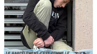 1er prix départemental affiche collège « Jamais seul »
